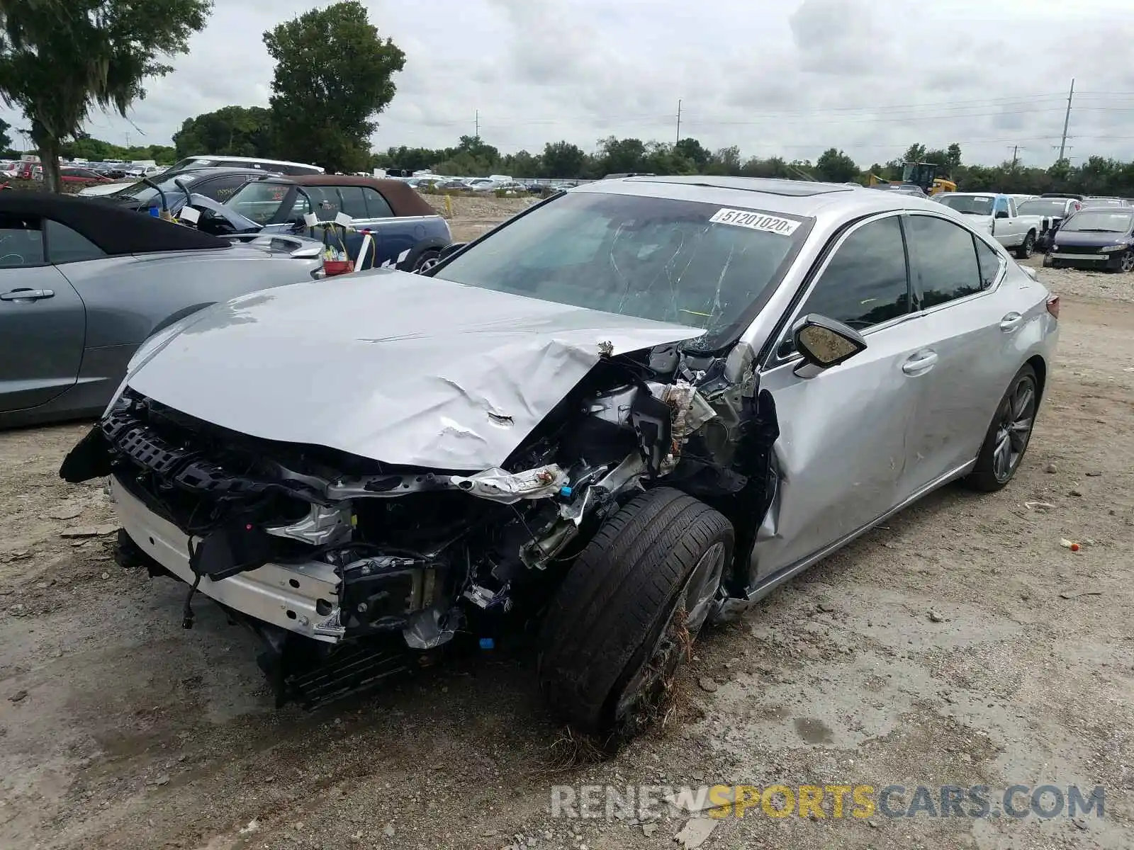 2 Photograph of a damaged car 58ABZ1B18KU039929 LEXUS ES350 2019