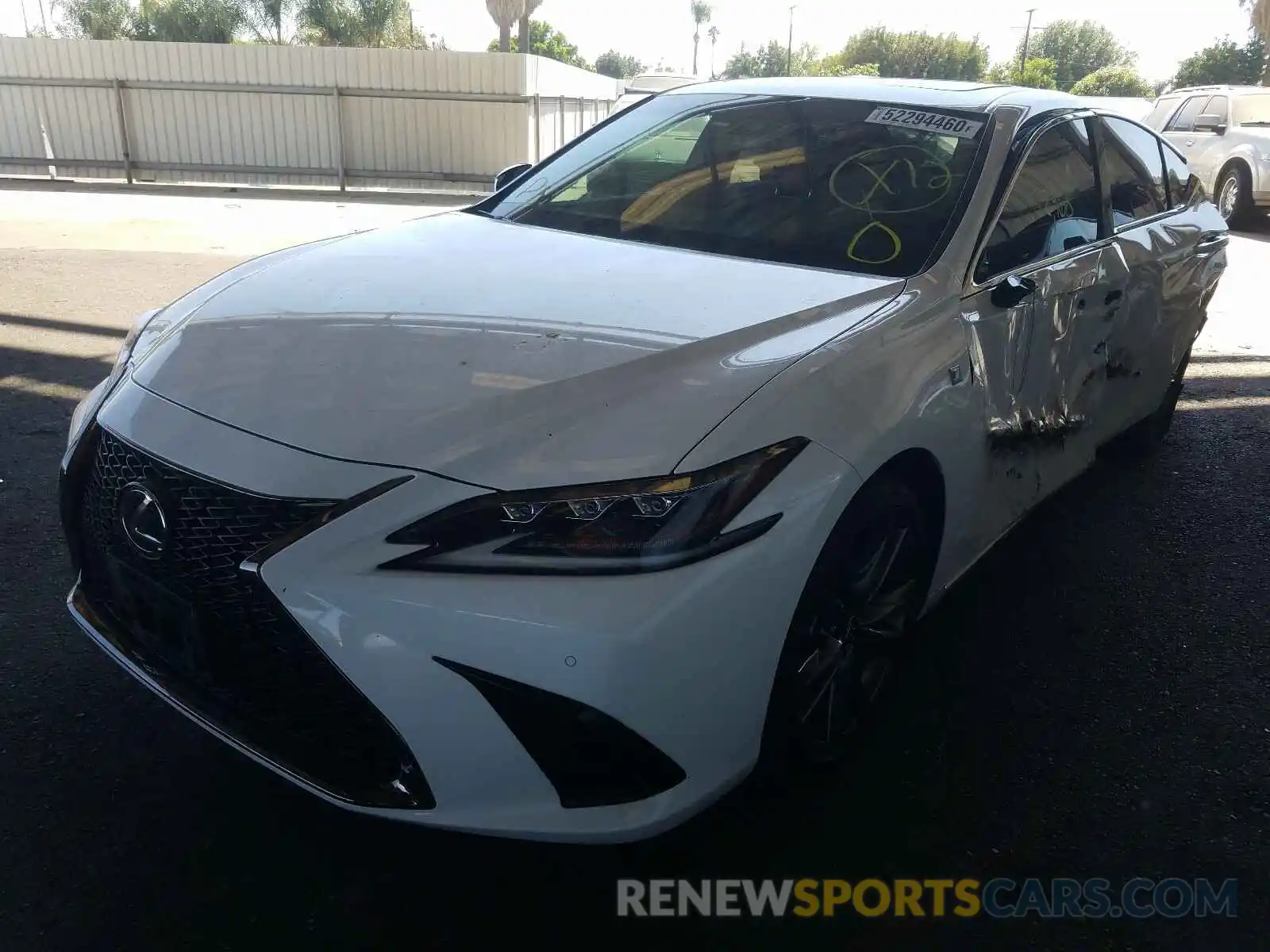 2 Photograph of a damaged car 58ABZ1B18KU040482 LEXUS ES350 2019