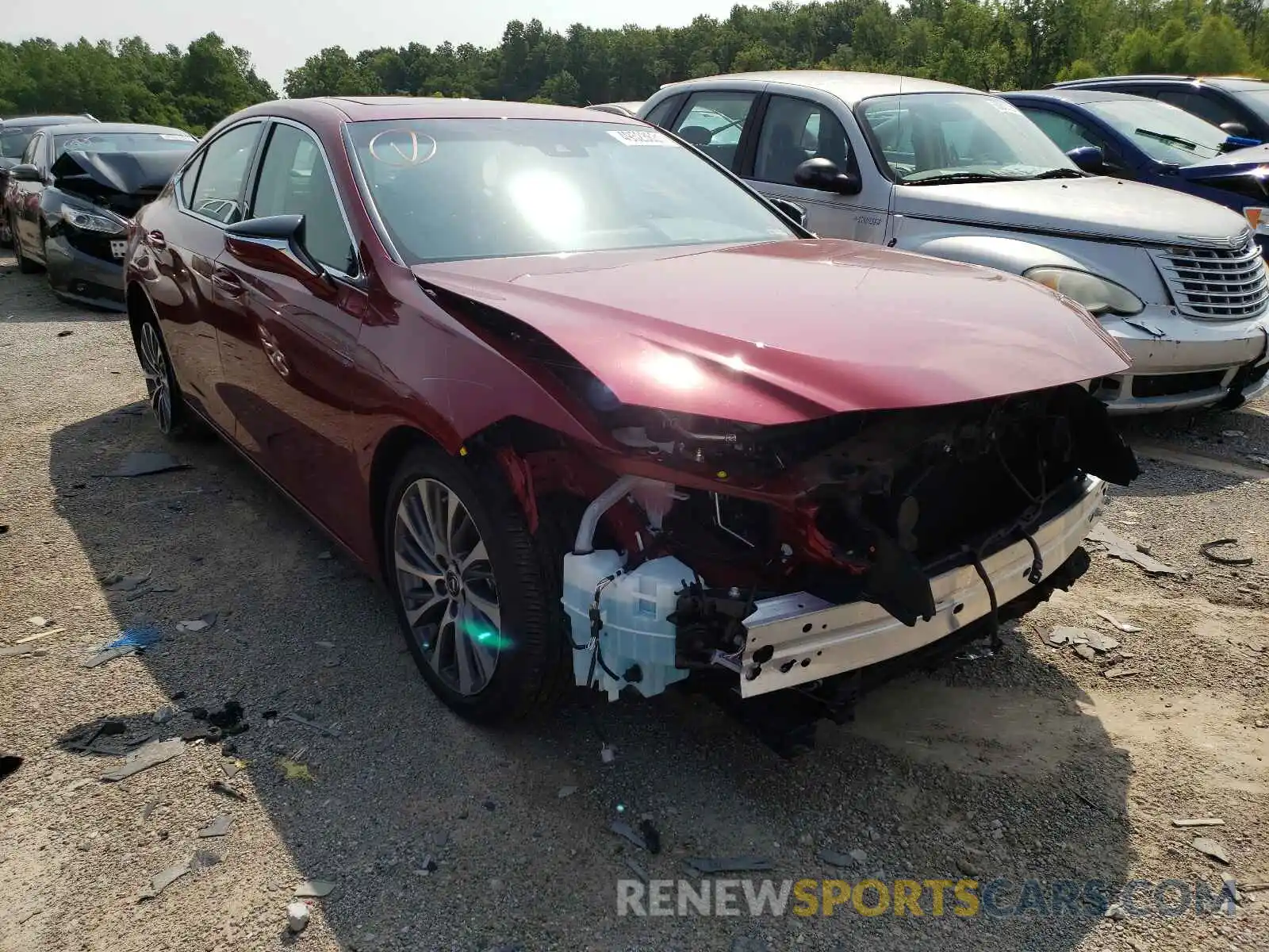 1 Photograph of a damaged car 58ABZ1B18KU043947 LEXUS ES350 2019