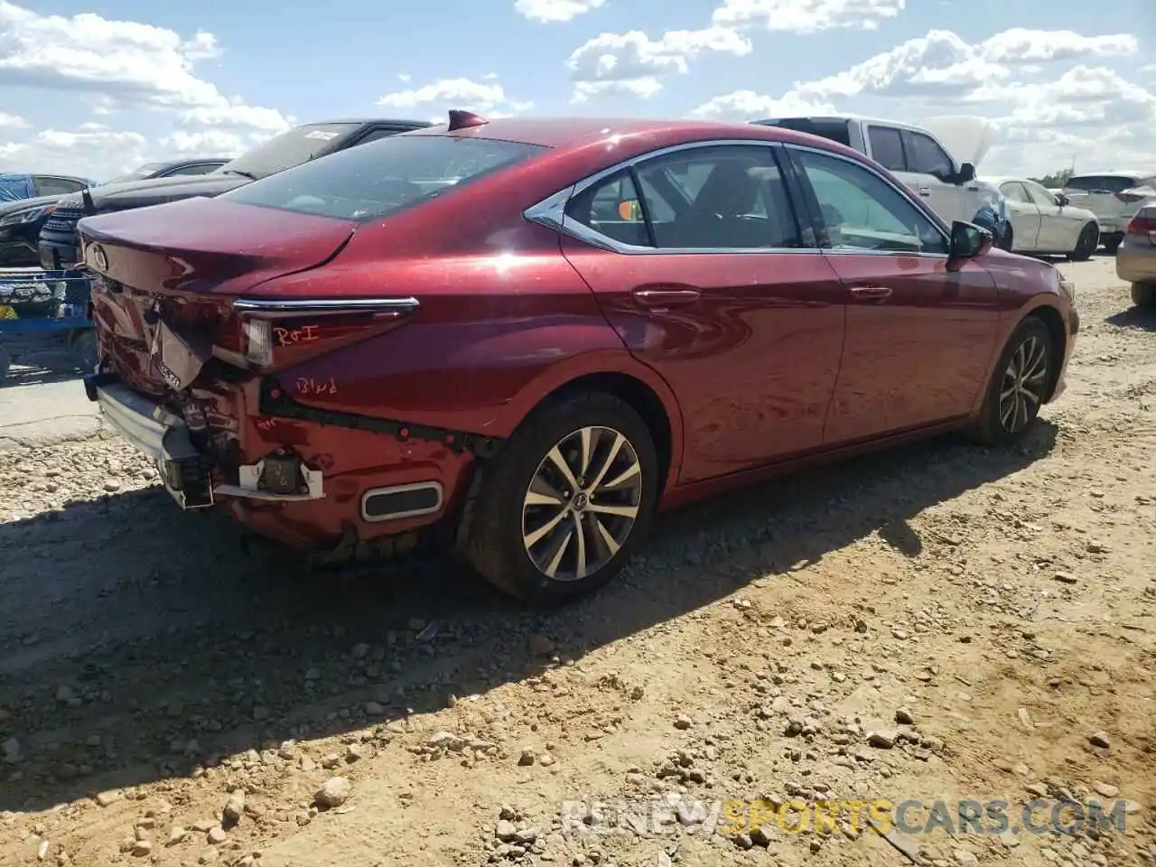 4 Photograph of a damaged car 58ABZ1B18KU044712 LEXUS ES350 2019