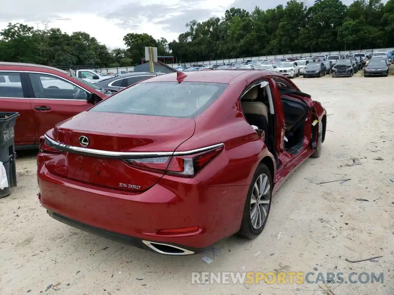 4 Photograph of a damaged car 58ABZ1B18KU047240 LEXUS ES350 2019