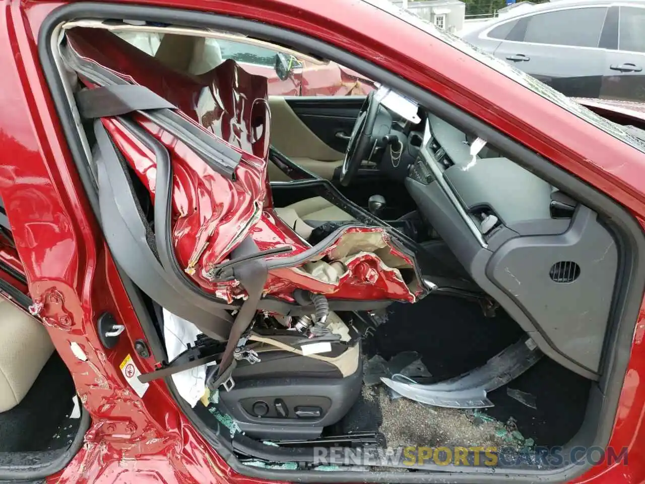 5 Photograph of a damaged car 58ABZ1B18KU047240 LEXUS ES350 2019