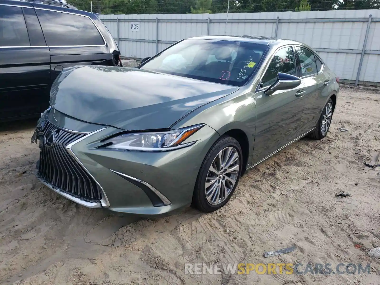 2 Photograph of a damaged car 58ABZ1B18KU049215 LEXUS ES350 2019