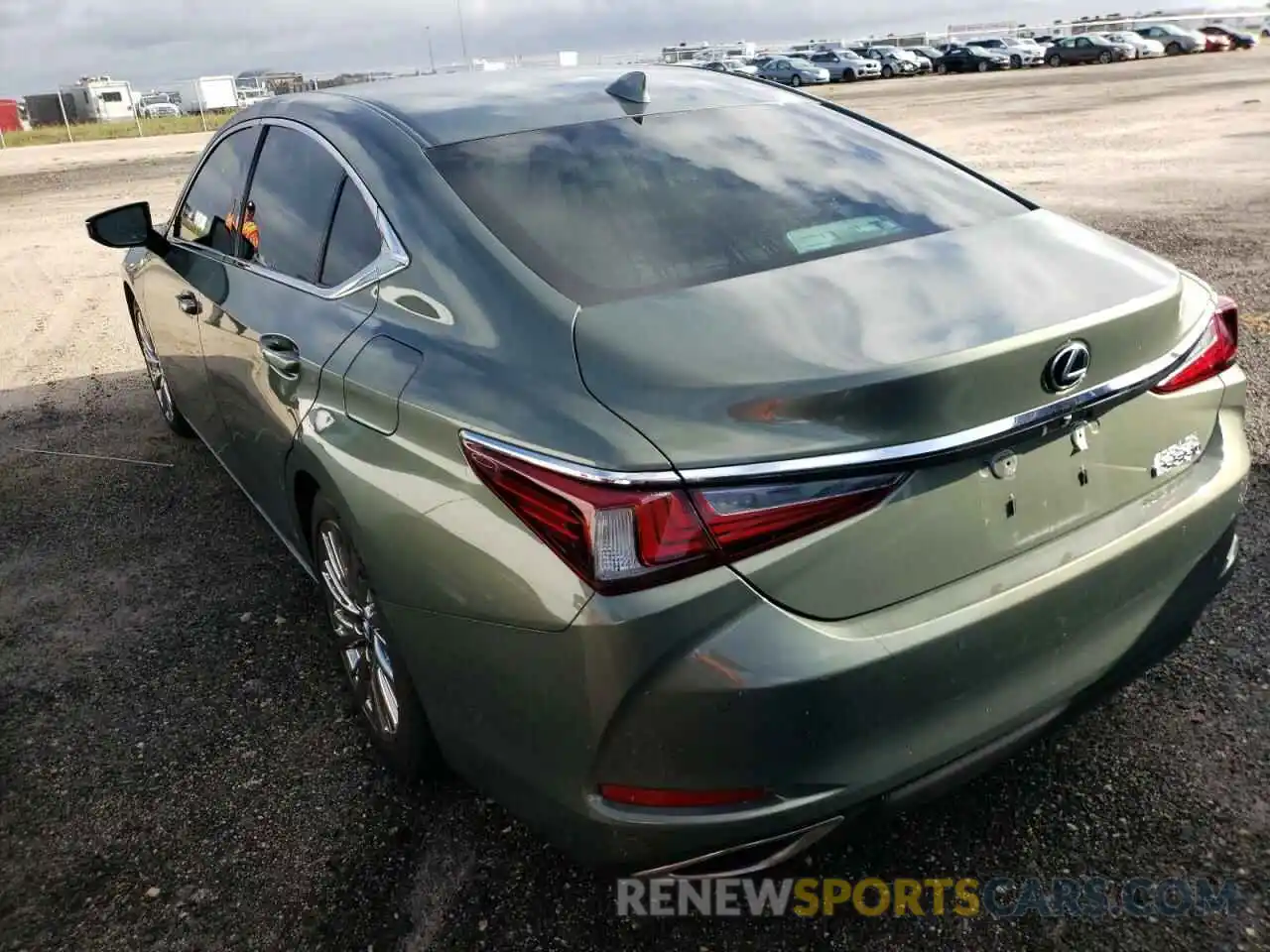 3 Photograph of a damaged car 58ABZ1B19KU001514 LEXUS ES350 2019