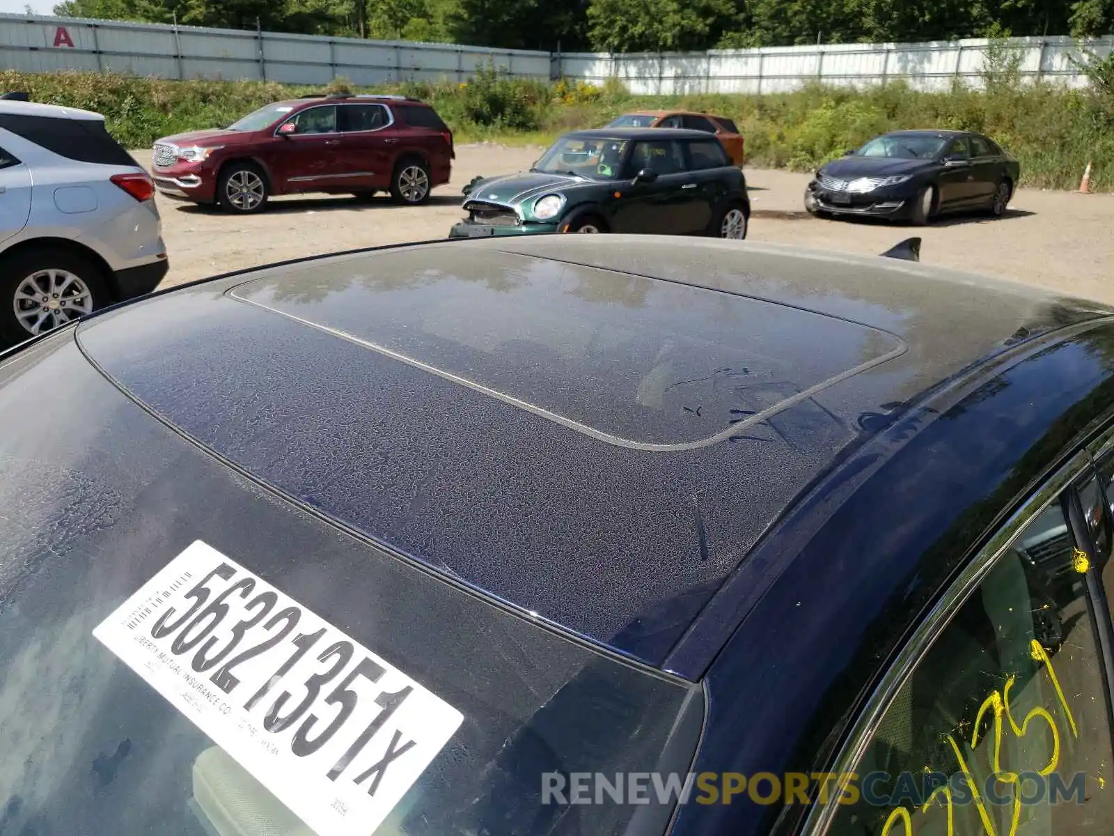 9 Photograph of a damaged car 58ABZ1B19KU002596 LEXUS ES350 2019