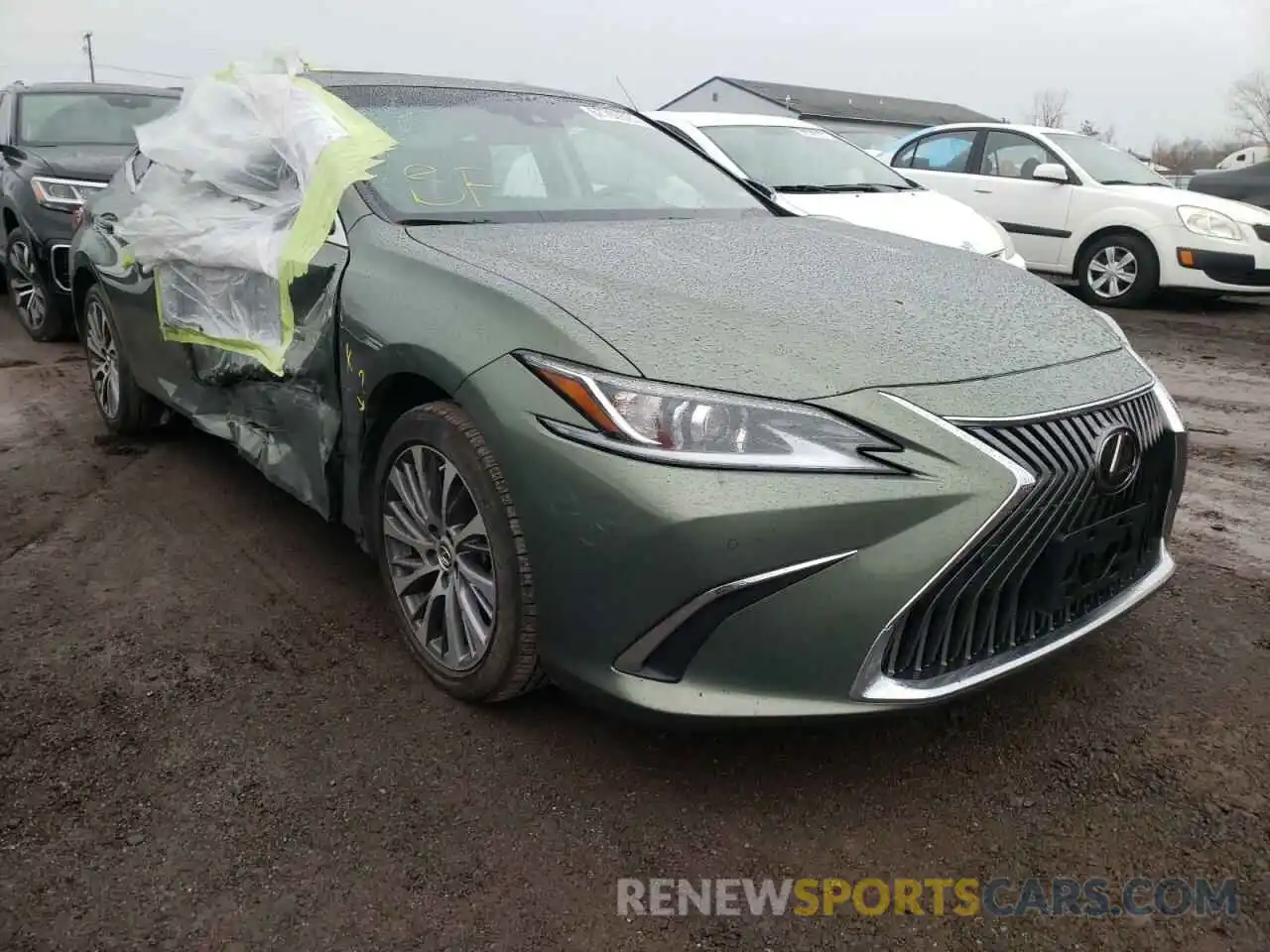 1 Photograph of a damaged car 58ABZ1B19KU004607 LEXUS ES350 2019