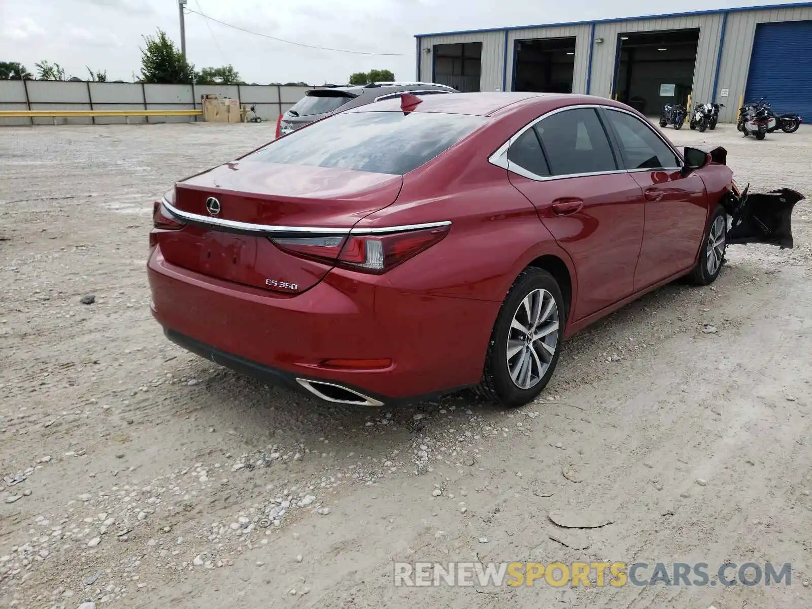 4 Photograph of a damaged car 58ABZ1B19KU009676 LEXUS ES350 2019