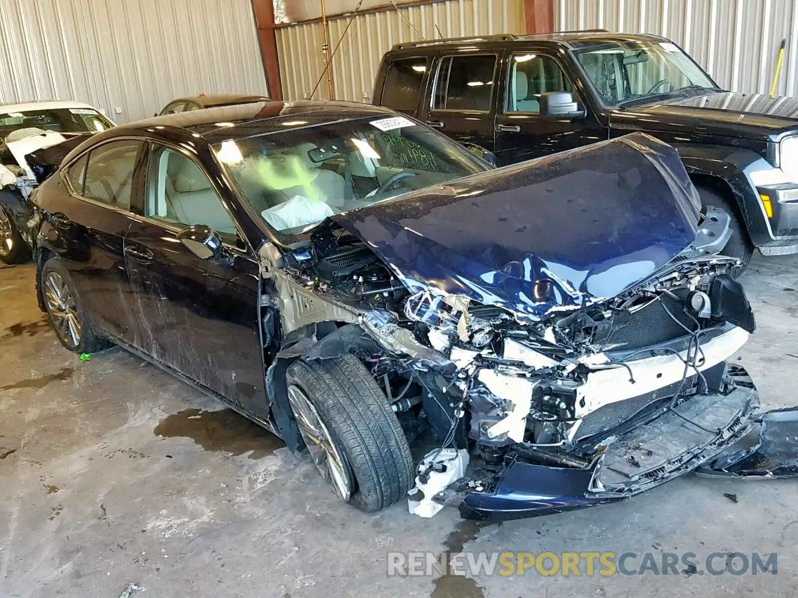 1 Photograph of a damaged car 58ABZ1B19KU013145 LEXUS ES350 2019