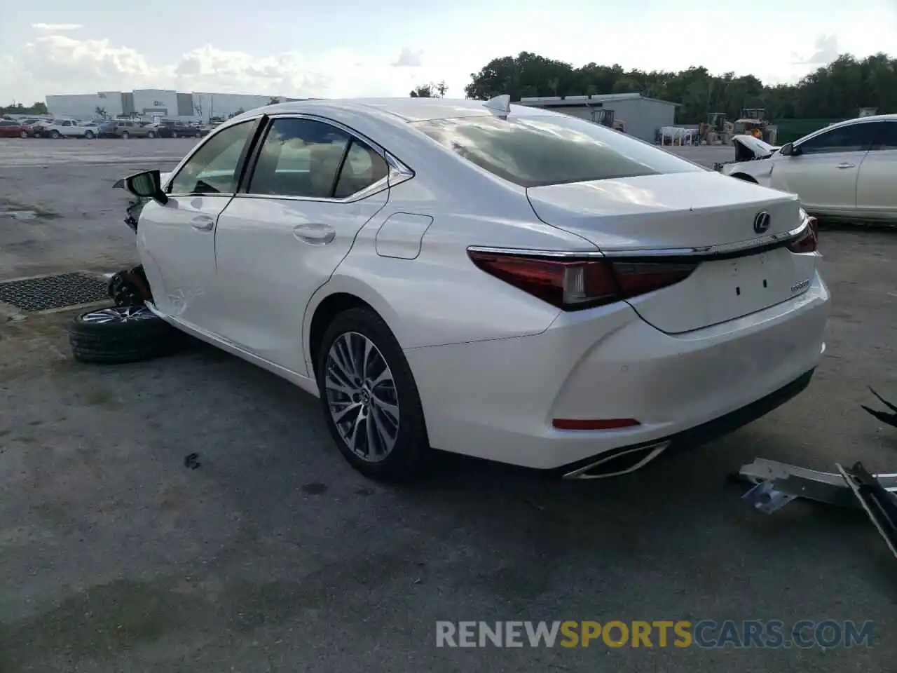 3 Photograph of a damaged car 58ABZ1B19KU015087 LEXUS ES350 2019