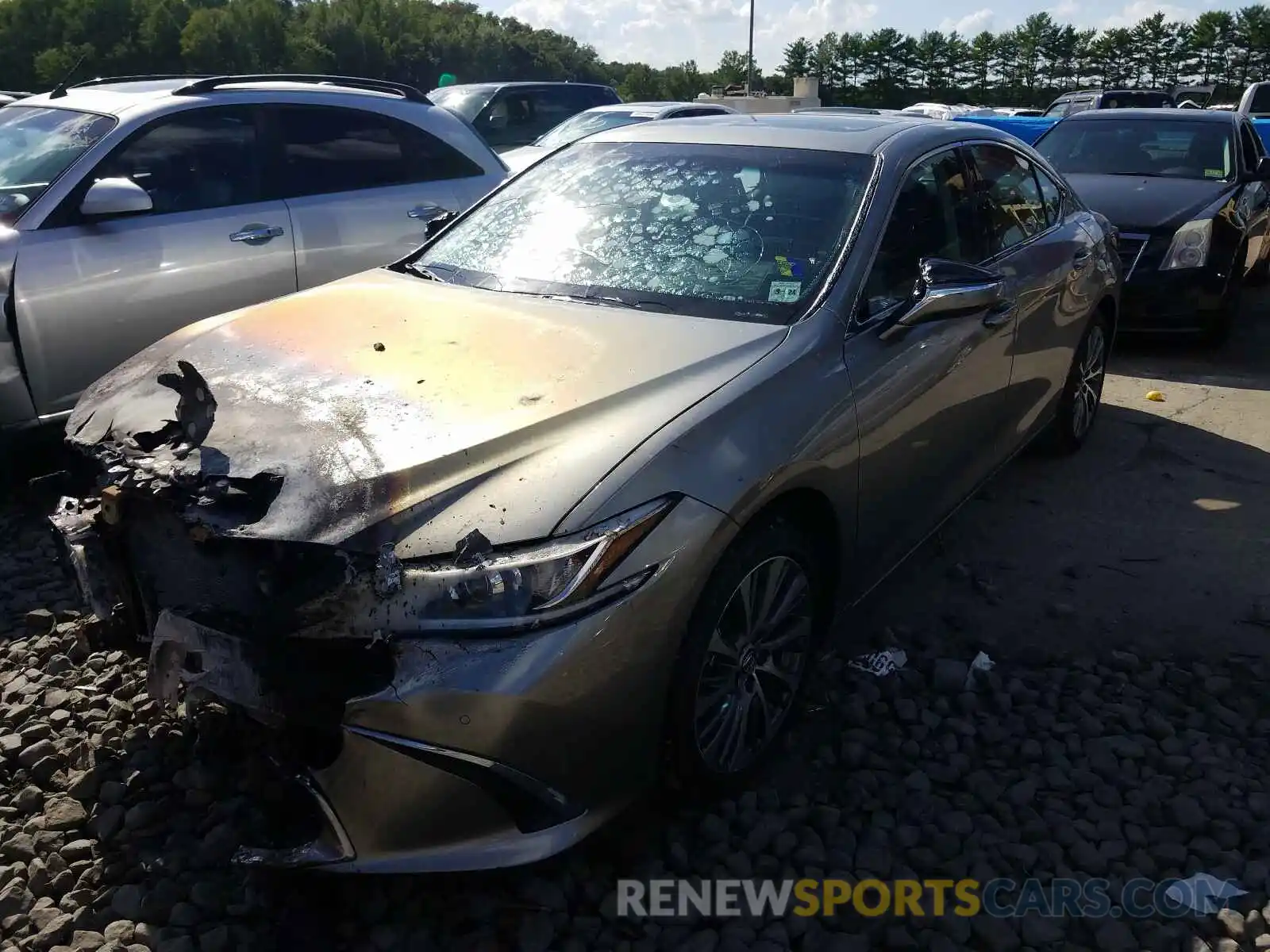 2 Photograph of a damaged car 58ABZ1B19KU027966 LEXUS ES350 2019