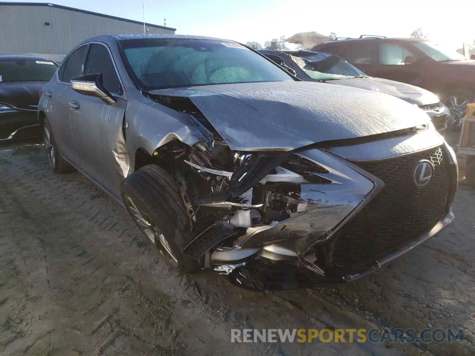 1 Photograph of a damaged car 58ABZ1B19KU028969 LEXUS ES350 2019