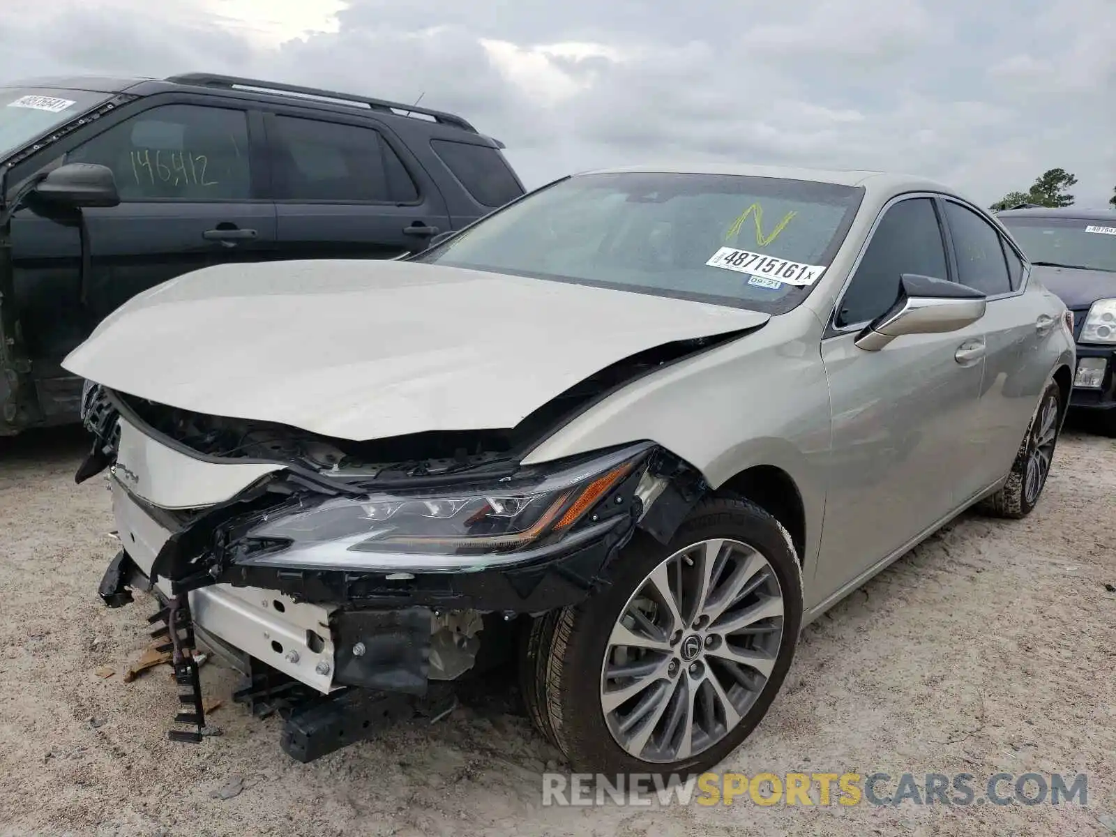 2 Photograph of a damaged car 58ABZ1B19KU029975 LEXUS ES350 2019