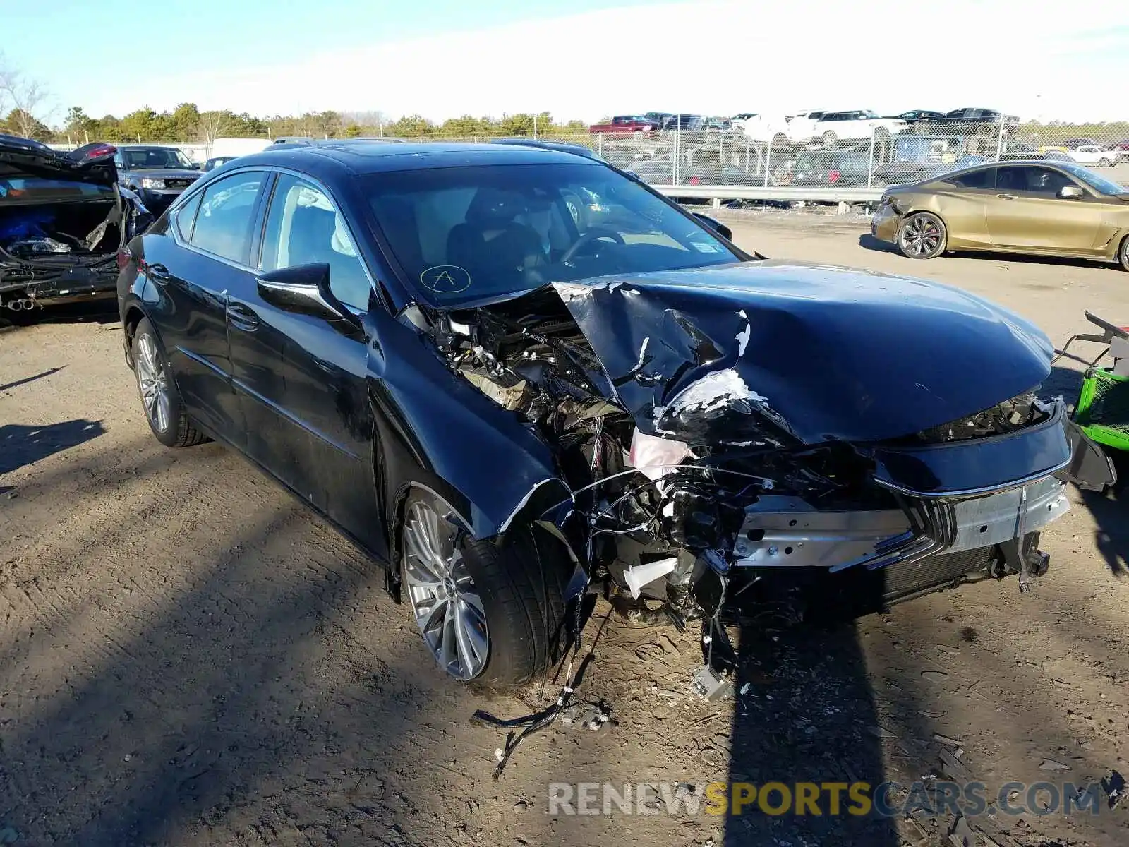 1 Photograph of a damaged car 58ABZ1B19KU041995 LEXUS ES350 2019