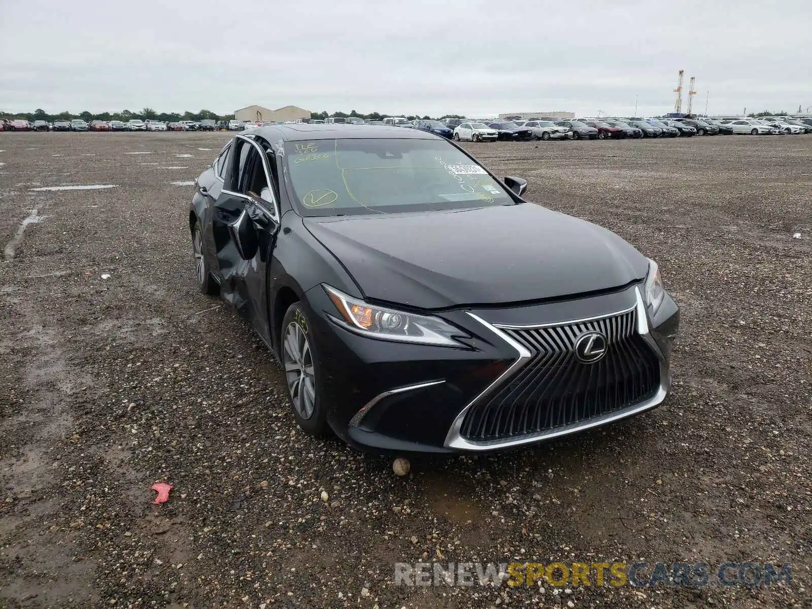 1 Photograph of a damaged car 58ABZ1B19KU042127 LEXUS ES350 2019