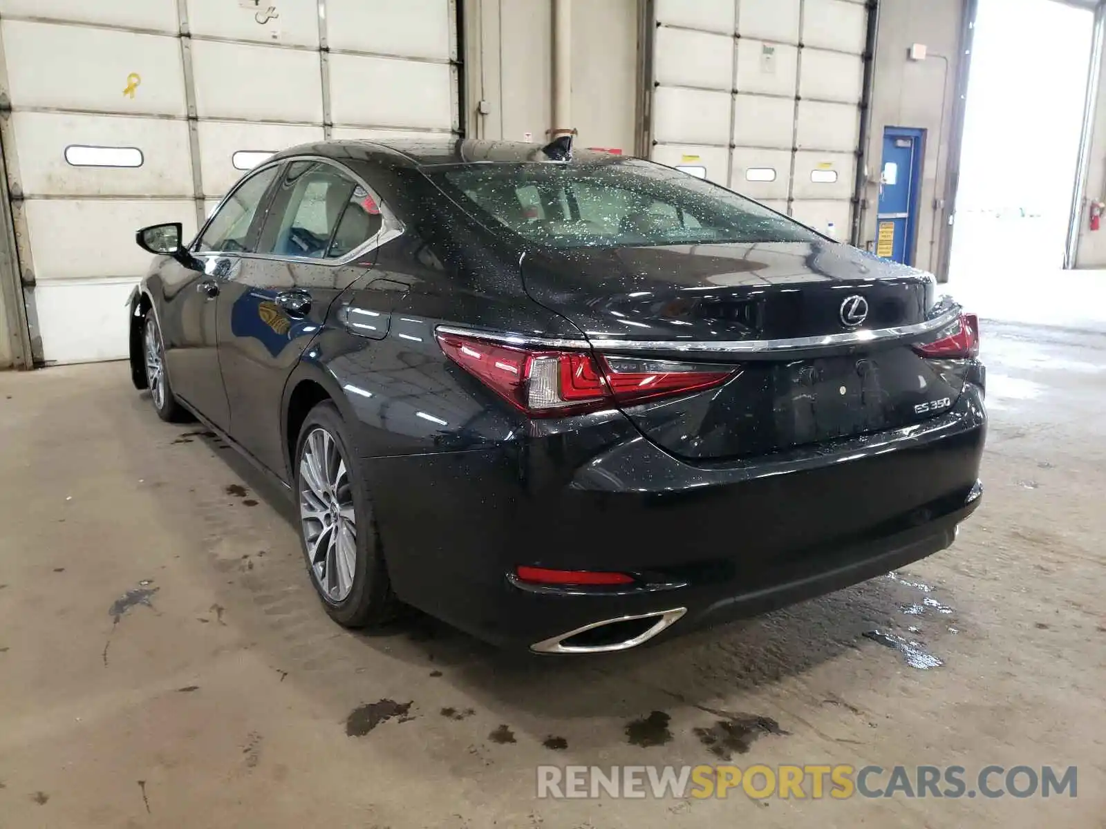 3 Photograph of a damaged car 58ABZ1B19KU044038 LEXUS ES350 2019