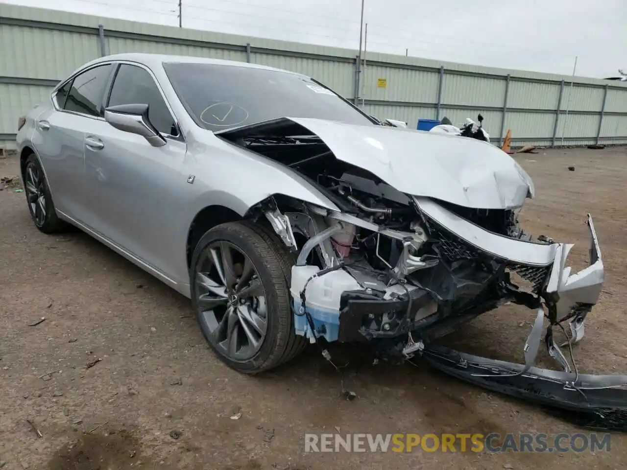 1 Photograph of a damaged car 58ABZ1B19KU047344 LEXUS ES350 2019