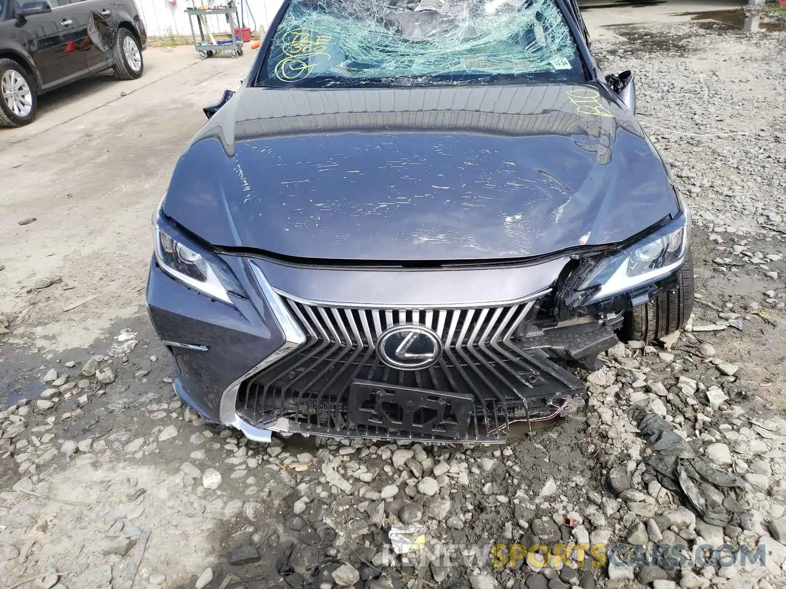 7 Photograph of a damaged car 58ABZ1B19KU047599 LEXUS ES350 2019