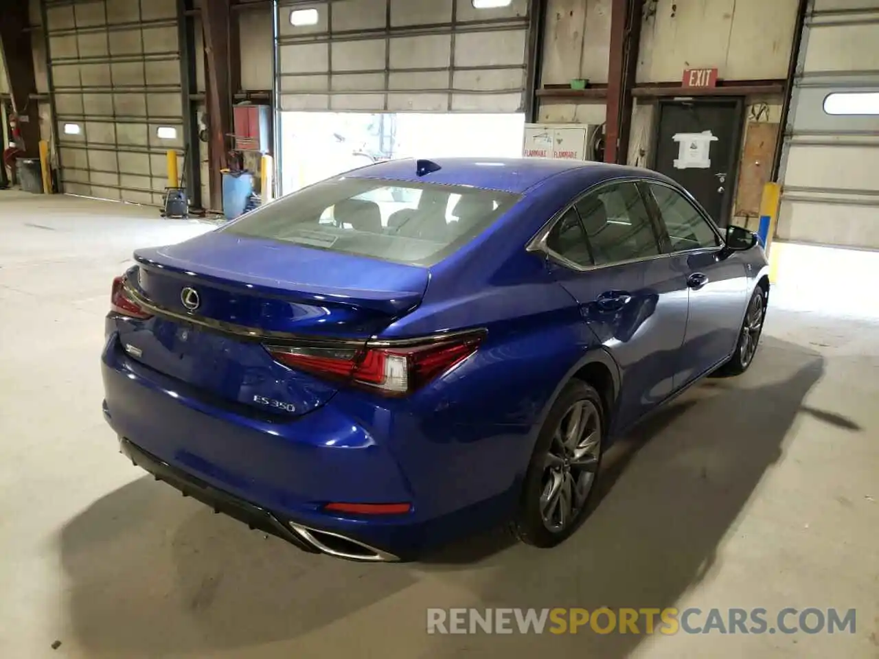 4 Photograph of a damaged car 58ABZ1B1XKU003904 LEXUS ES350 2019