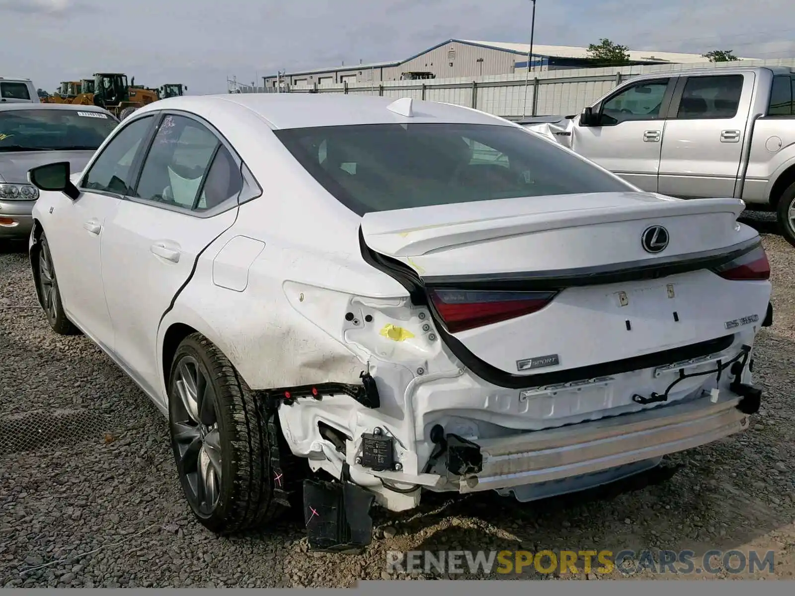 3 Photograph of a damaged car 58ABZ1B1XKU003966 LEXUS ES350 2019