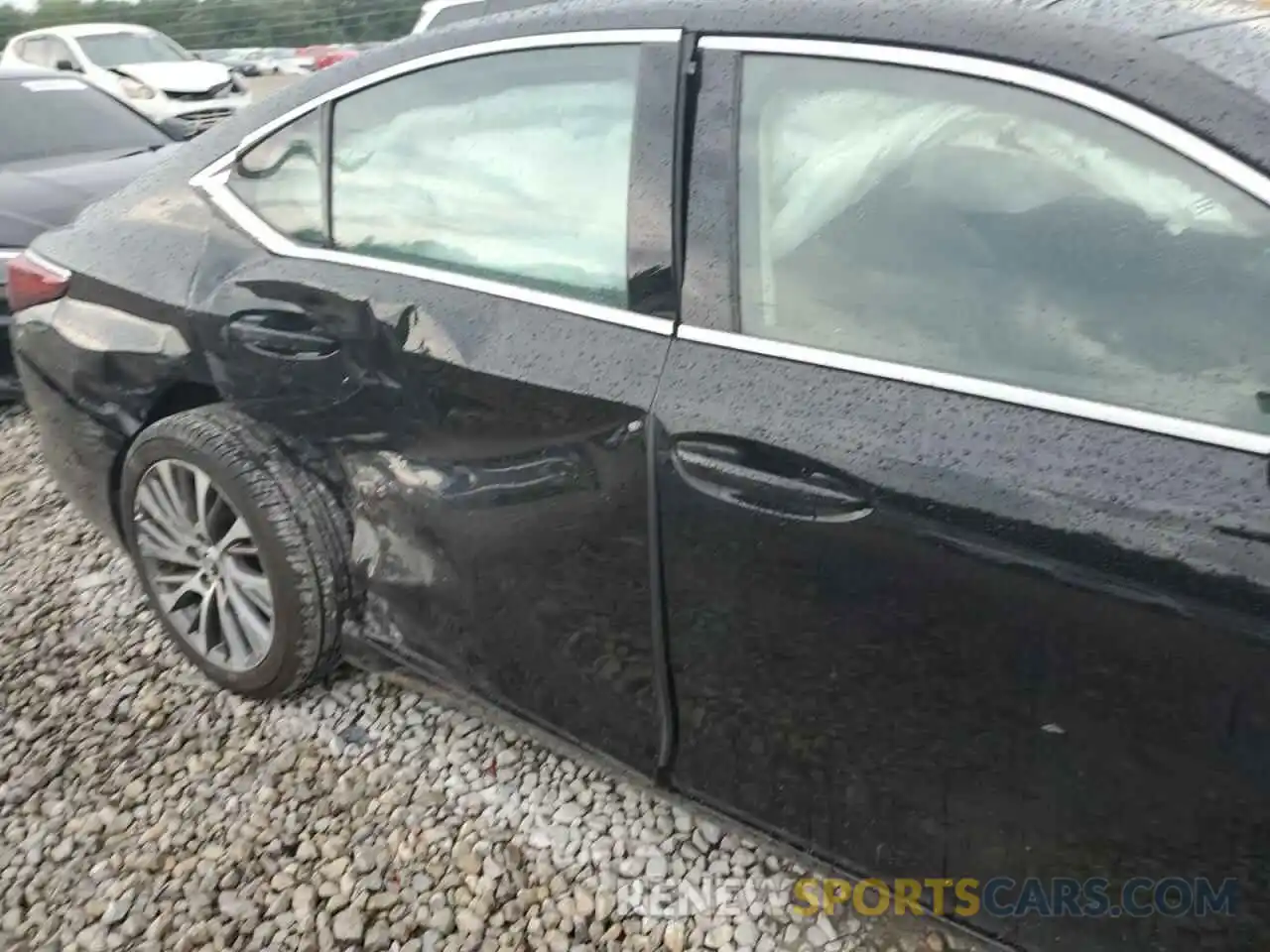 9 Photograph of a damaged car 58ABZ1B1XKU009069 LEXUS ES350 2019