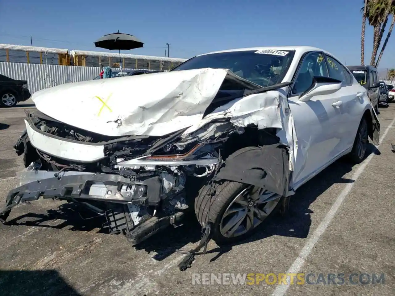 2 Photograph of a damaged car 58ABZ1B1XKU009718 LEXUS ES350 2019