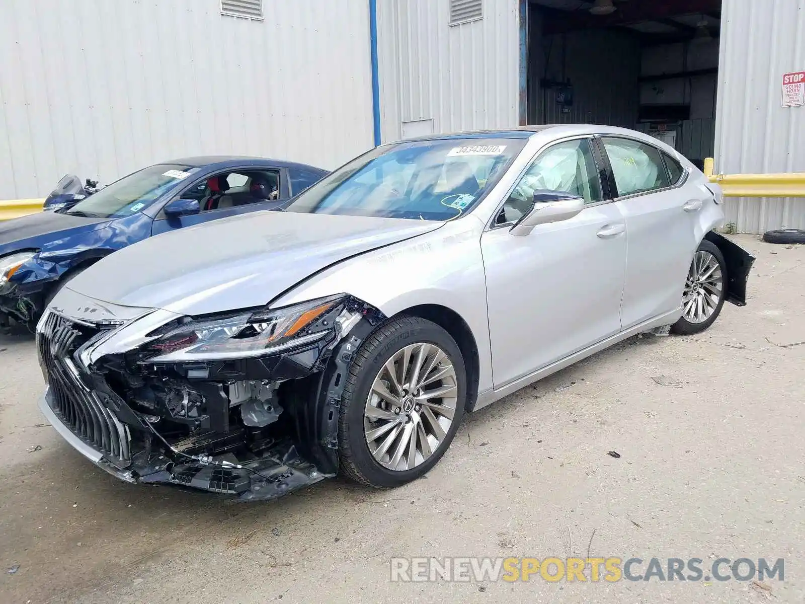 2 Photograph of a damaged car 58ABZ1B1XKU019066 LEXUS ES350 2019