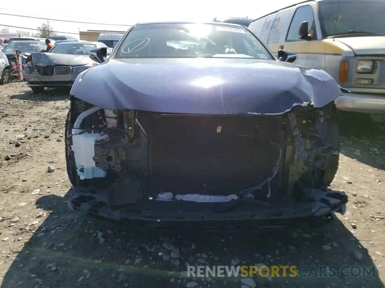 9 Photograph of a damaged car 58ABZ1B1XKU019732 LEXUS ES350 2019