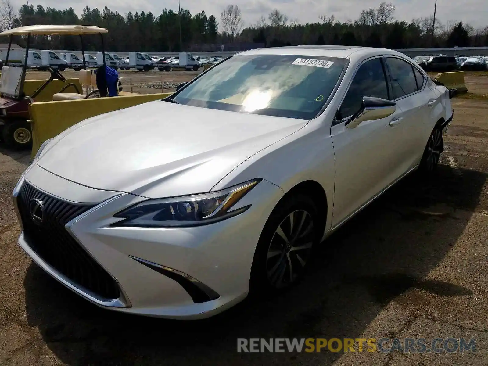 2 Photograph of a damaged car 58ABZ1B1XKU022727 LEXUS ES350 2019