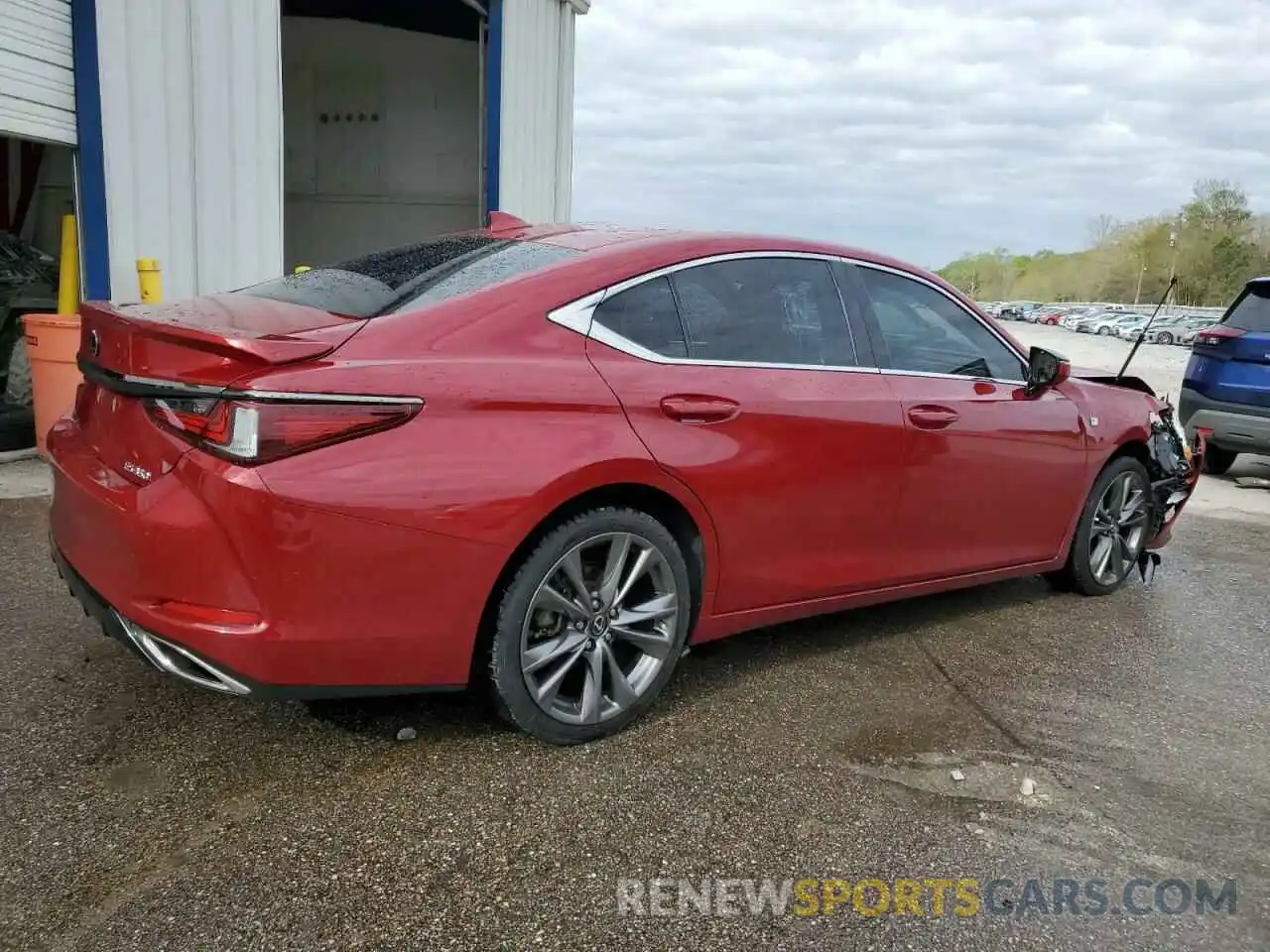 3 Photograph of a damaged car 58ABZ1B1XKU027507 LEXUS ES350 2019