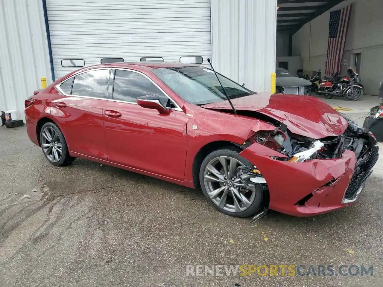 4 Photograph of a damaged car 58ABZ1B1XKU027507 LEXUS ES350 2019