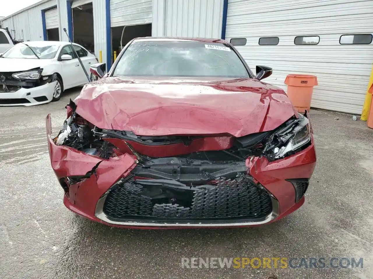 5 Photograph of a damaged car 58ABZ1B1XKU027507 LEXUS ES350 2019