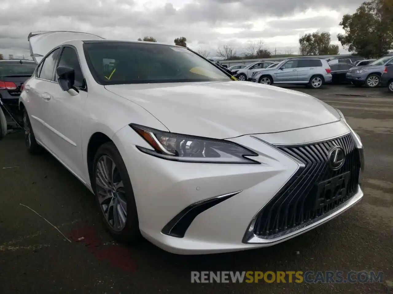 1 Photograph of a damaged car 58ABZ1B1XKU027636 LEXUS ES350 2019