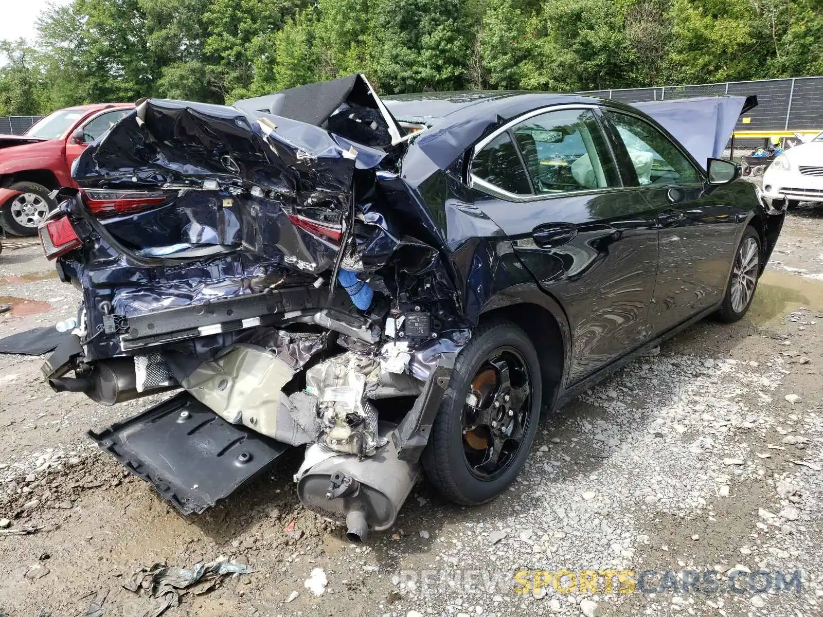 4 Photograph of a damaged car 58ABZ1B1XKU032545 LEXUS ES350 2019