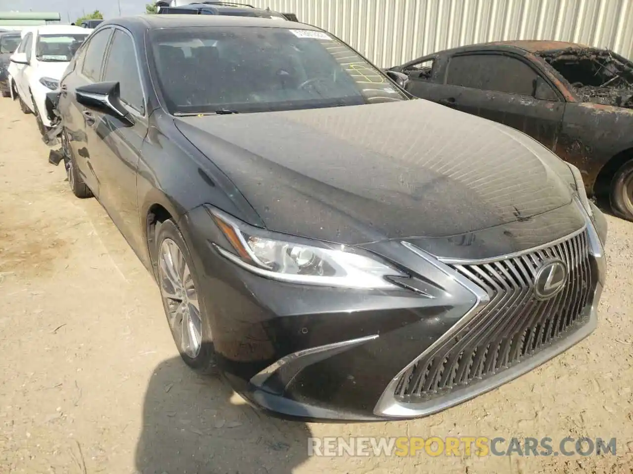 1 Photograph of a damaged car 58ABZ1B1XKU033291 LEXUS ES350 2019