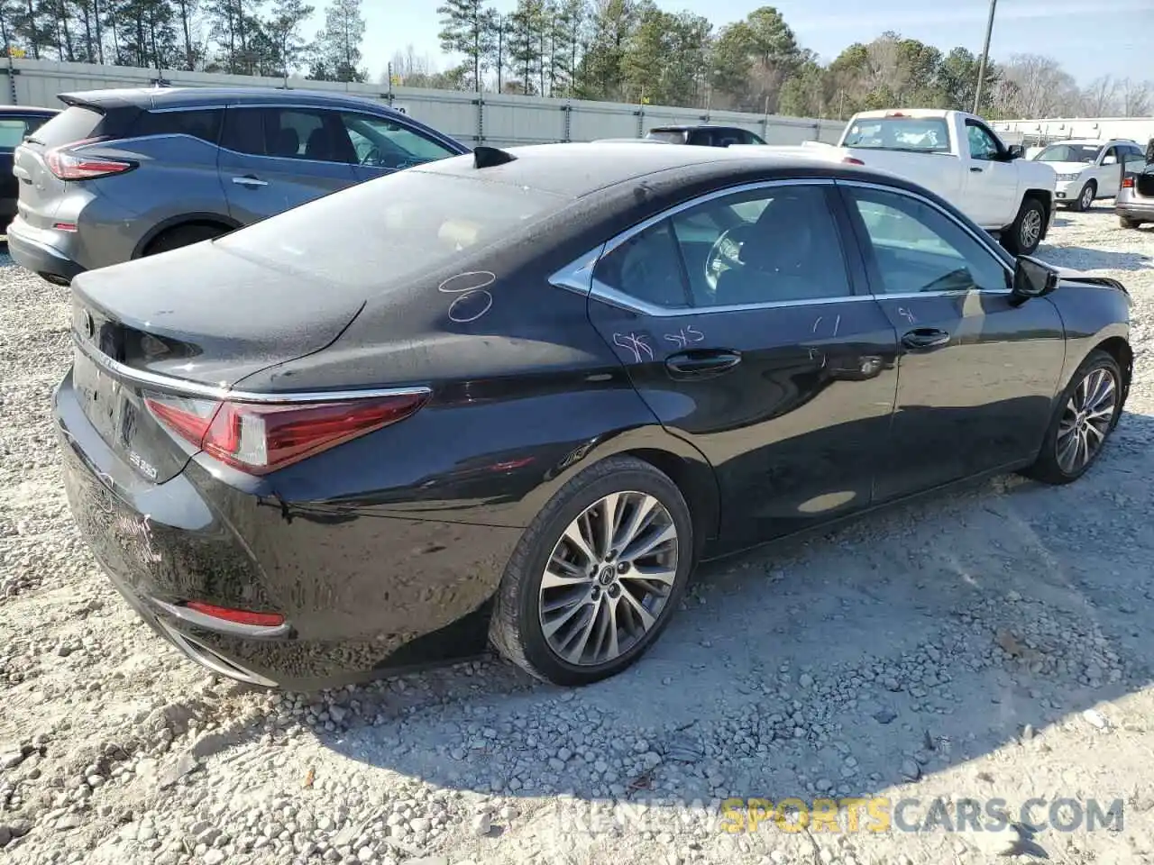 3 Photograph of a damaged car 58ABZ1B1XKU040497 LEXUS ES350 2019