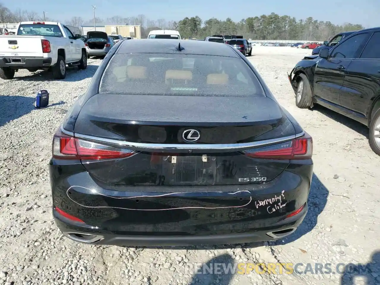 6 Photograph of a damaged car 58ABZ1B1XKU040497 LEXUS ES350 2019