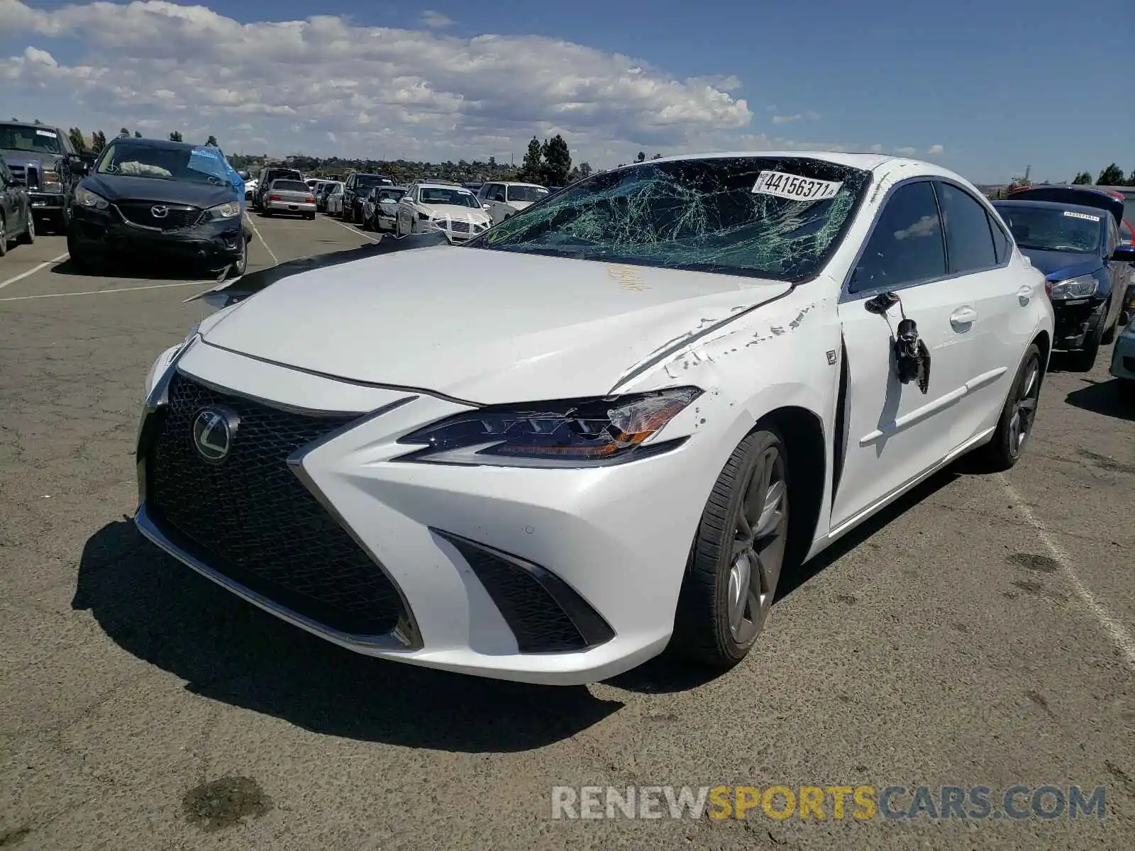 2 Photograph of a damaged car 58ABZ1B1XKU043481 LEXUS ES350 2019