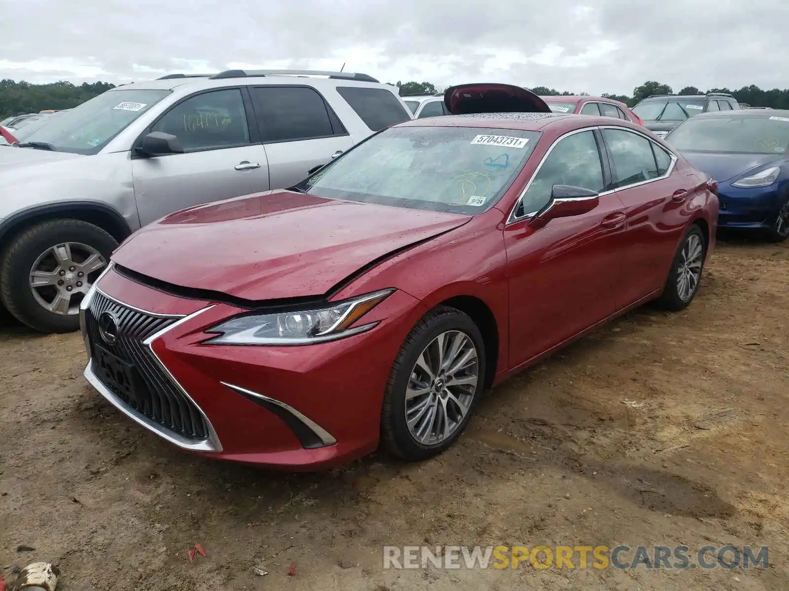 2 Photograph of a damaged car 58ABZ1B1XKU046168 LEXUS ES350 2019