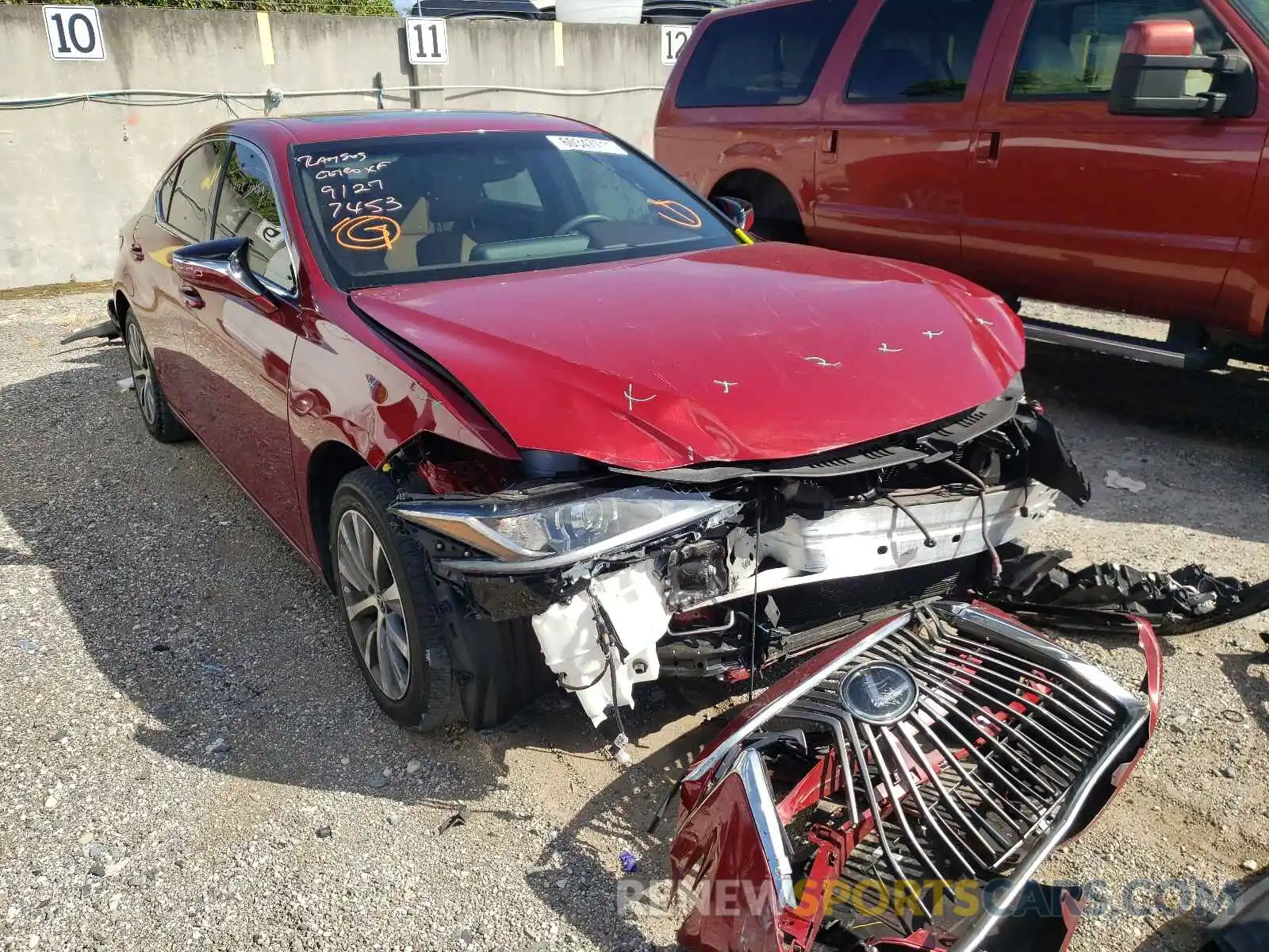 1 Photograph of a damaged car 58ABZ1B1XKU050818 LEXUS ES350 2019