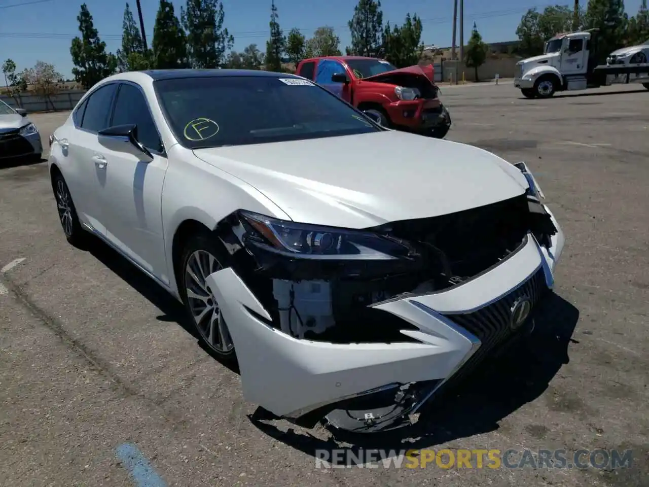 1 Photograph of a damaged car JTHBZ1B16K2004313 LEXUS ES350 2019