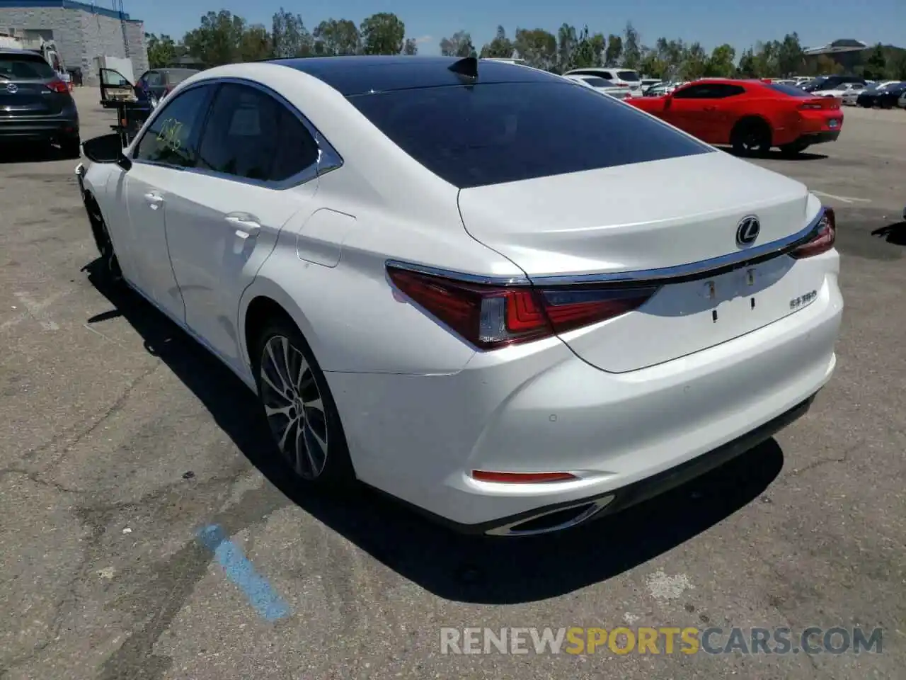 3 Photograph of a damaged car JTHBZ1B16K2004313 LEXUS ES350 2019