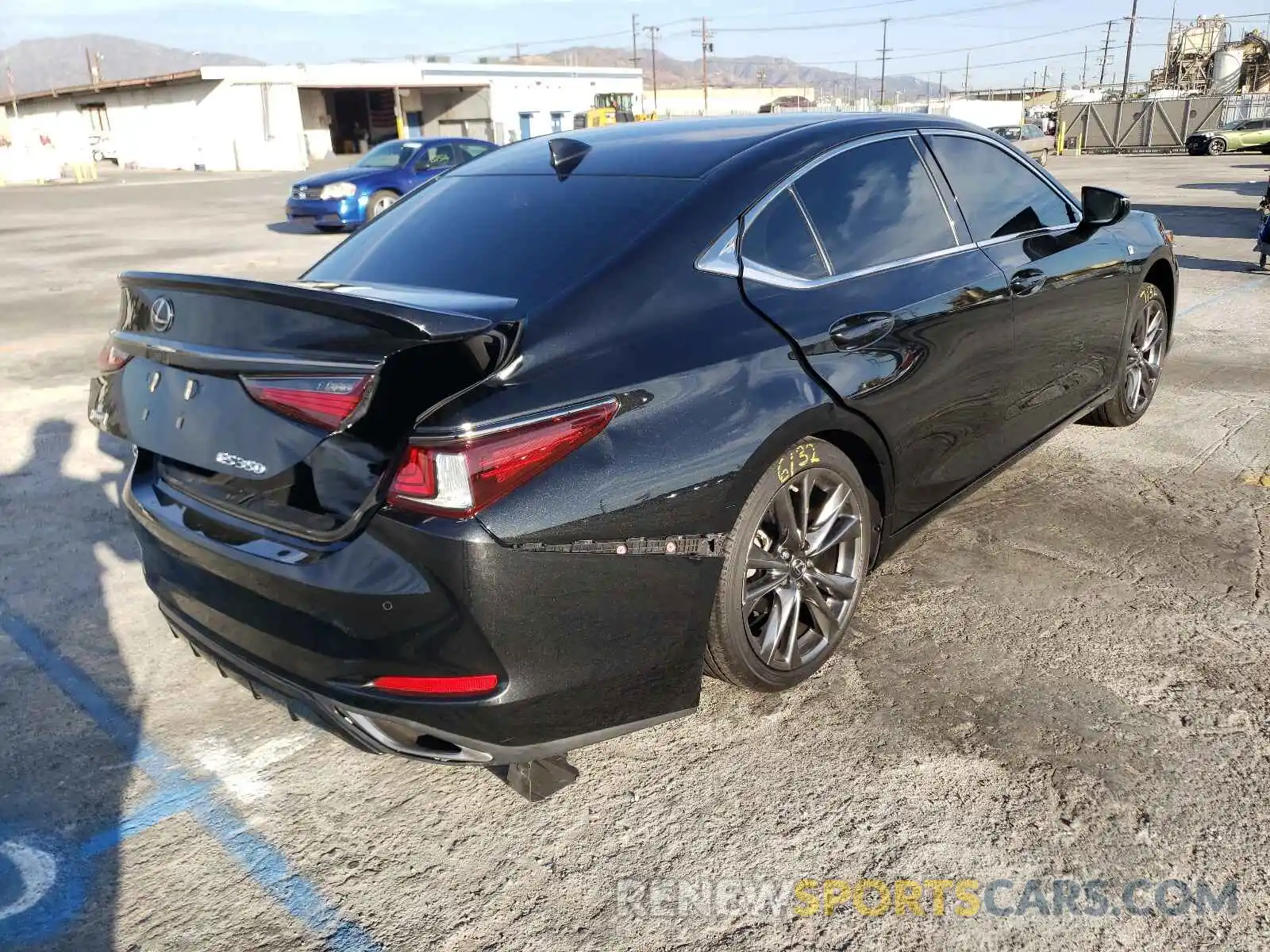 4 Photograph of a damaged car JTHBZ1B1XK2001110 LEXUS ES350 2019