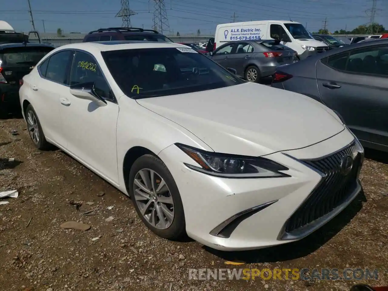 1 Photograph of a damaged car 58ACZ1B11LU062751 LEXUS ES350 2020