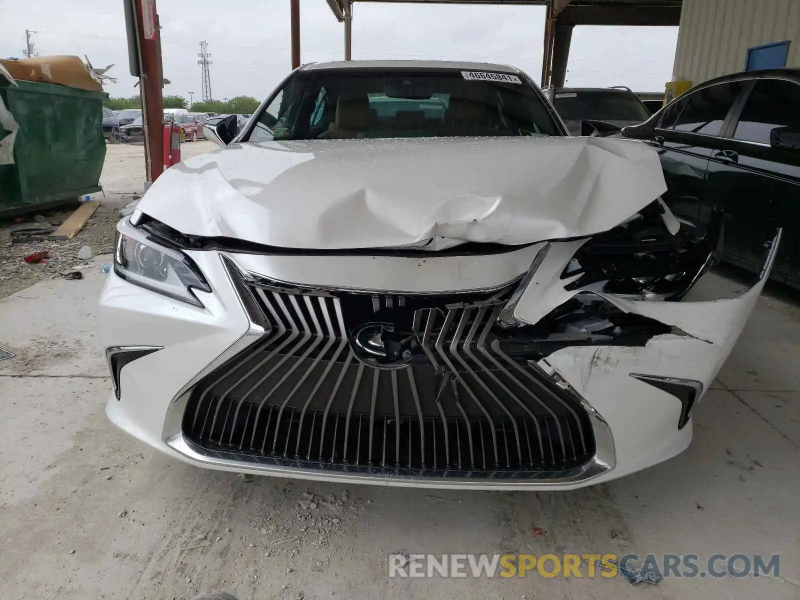 9 Photograph of a damaged car 58ACZ1B12LU077176 LEXUS ES350 2020