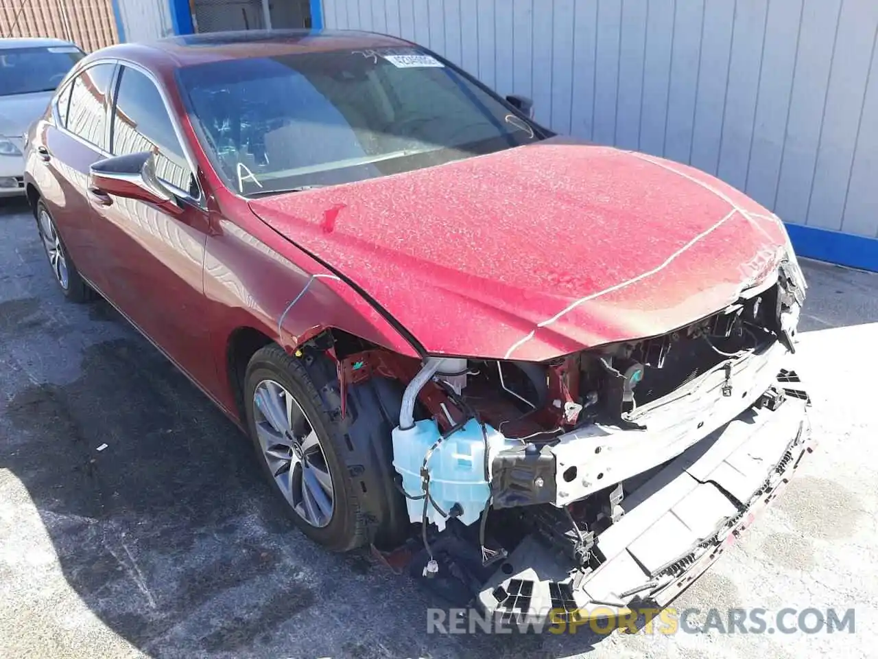 1 Photograph of a damaged car 58ACZ1B14LU062369 LEXUS ES350 2020