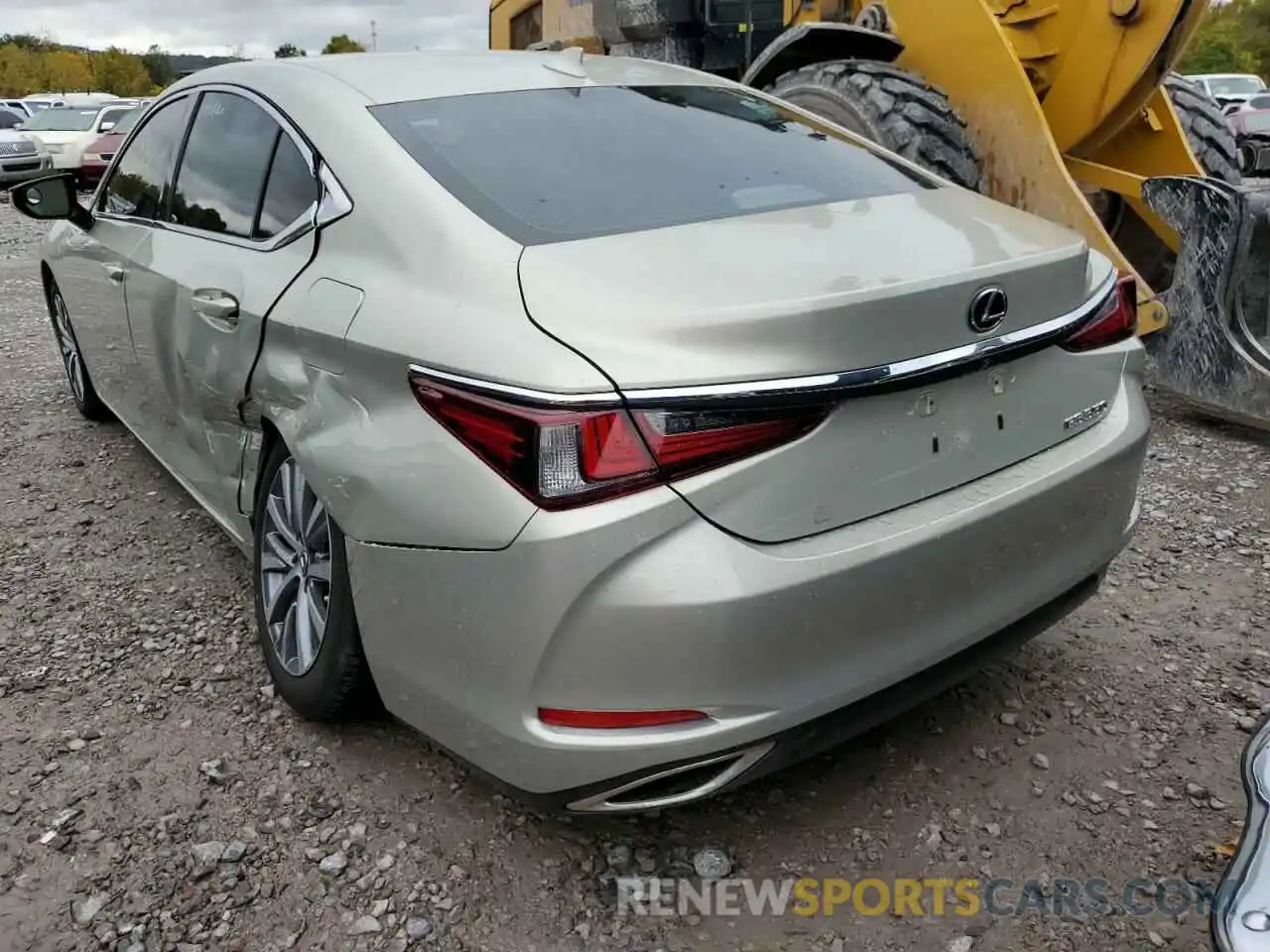 3 Photograph of a damaged car 58ACZ1B17LU074516 LEXUS ES350 2020