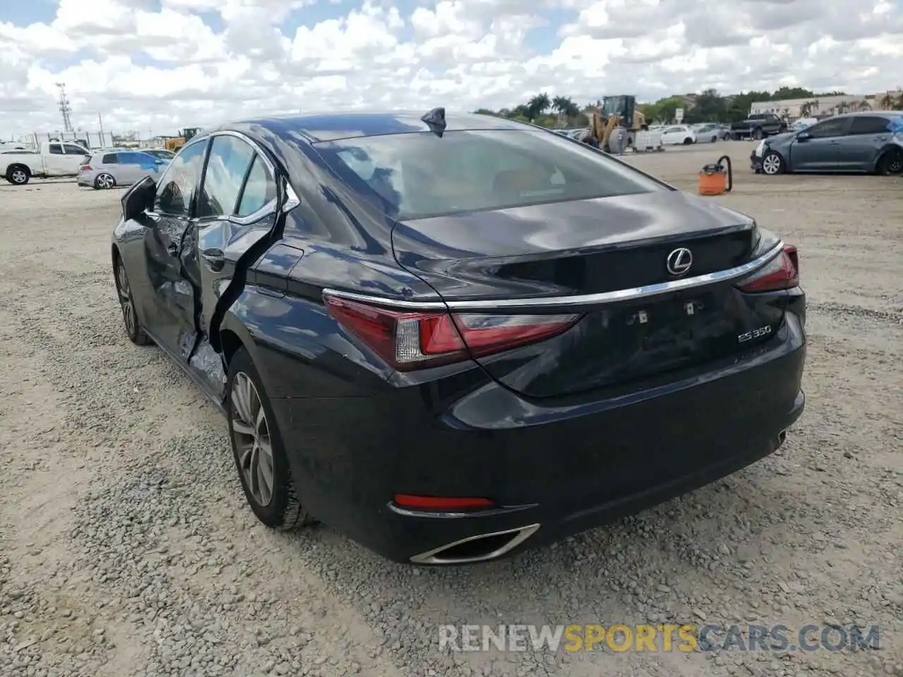 3 Photograph of a damaged car 58ACZ1B17LU077030 LEXUS ES350 2020