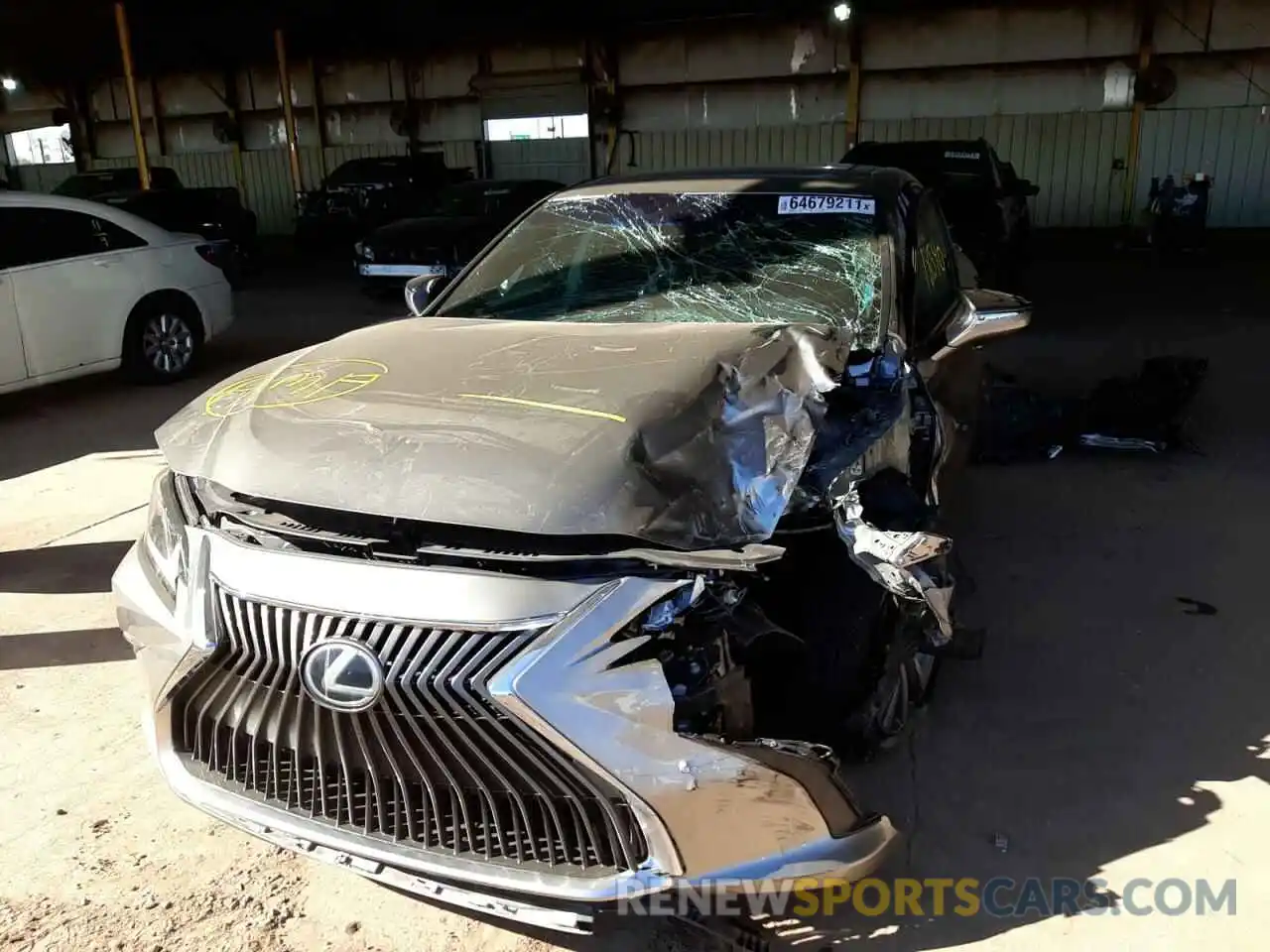 2 Photograph of a damaged car 58ACZ1B19LU052405 LEXUS ES350 2020