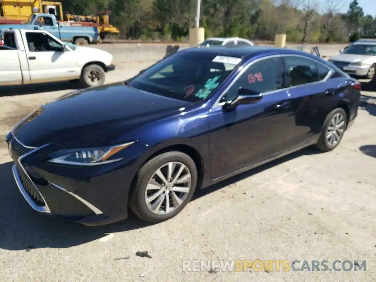 2 Photograph of a damaged car 58ACZ1B19LU062156 LEXUS ES350 2020