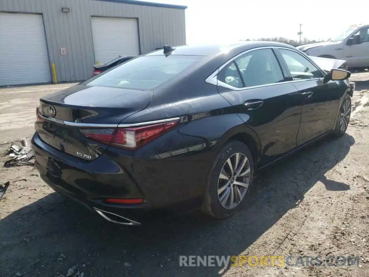 4 Photograph of a damaged car 58ACZ1B19LU069589 LEXUS ES350 2020